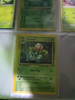 Pokemon TCG Ivysaur Base Set, Card 30/102, Regular 1999 NM Condition - Image 1