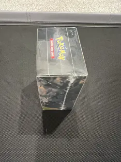 Pokemon Sword & Shield Vivid Voltage Build and Battle Box SEALED - Image 4