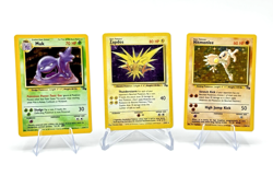 Fossil Holo Set Zapdos & Hitmonlee & Muk Lot of 3 Pokemon Cards - Image 1