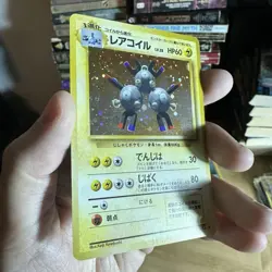 Magneton No. 082 Pokemon Base Holo Rare WOTC Vintage Card Japanese LP Expansion - Image 4
