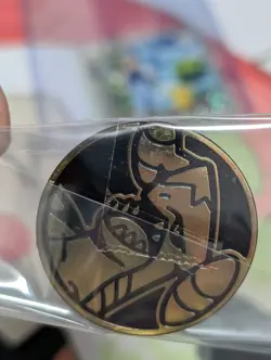 OFFICIAL POKEMON Mini Gold Holo GARCHOMP COIN *Free Shipping* - Image 1