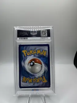 Pokemon TCG Greninja v Fusion Strike Holo Ultra Rare Card 073/264 PSA 10 - Image 2