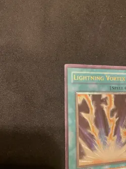 Yugioh Lightning Vortex Ultimate Rare 1st Edition FET-EN040 Moderately Played - Image 2