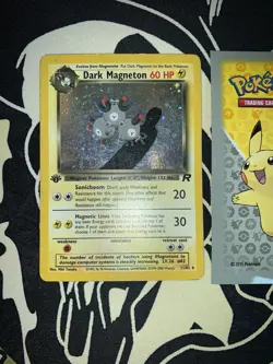 2000 Pokemon Team Rocket 1st Edition Dark Magneton Holo #11 030 - Image 1
