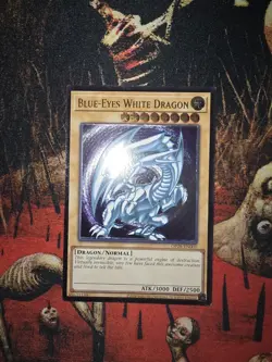Blue-Eyes White Dragon Ultimate Rare OP28-EN001 Yugioh - Image 5