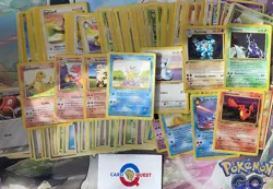 Lotto POKEMON 150+Carte VINTAGE Con Holo Rare (Set Base/jungle/Charizard) Played - Image 1