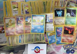 Lotto POKEMON 150+Carte VINTAGE Con Holo Rare (Set Base/jungle/Charizard) Played - Image 2