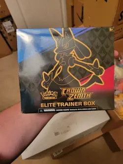 Pokemon TCG: Crown Zenith Elite Trainer Box - 10 Packs 820650851476 - Image 1