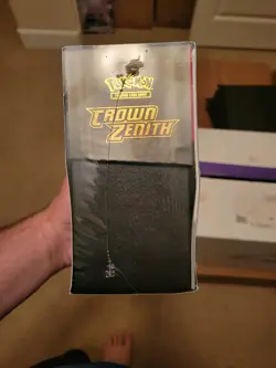 Pokemon TCG: Crown Zenith Elite Trainer Box - 10 Packs 820650851476 - Image 4
