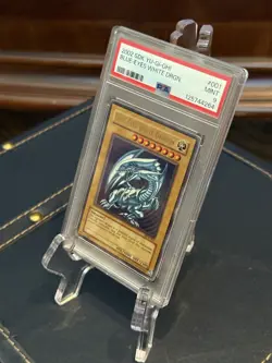 2002 Yu-Gi-Oh! Blue-Eyes White Dragon SDK-001 Ultra Rare PSA 9 MINT - Image 3