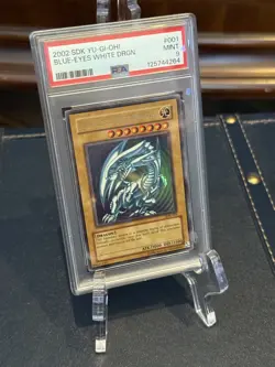 2002 Yu-Gi-Oh! Blue-Eyes White Dragon SDK-001 Ultra Rare PSA 9 MINT - Image 4