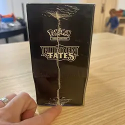 Pokemon TCG Hidden Fates Elite Trainer Box ETB *Small Tear* - Factory Sealed New - Image 5