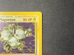 Magneton Pokemon TCG Unlimited Holo Rare Card 11/62 Fossil Set MP - Image 5