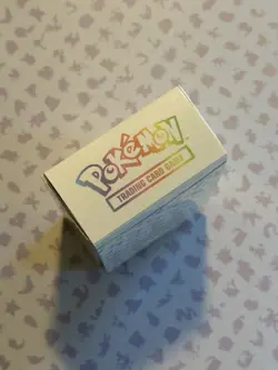 Pokemon TCG Lot Of 71 Holo Cards with 151 Deck Box, All NM - Image 3