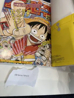 One Piece Magazine Vol.20 Promo Monkey D Luffy SR ST21-014 Card & Book IN HAND - Image 3