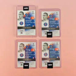 TOPPS FUSSBALL LOT OF 4 CARDS SENNY MAYULU PARIS SAINT - GERMAIN 2025 RC - Image 2
