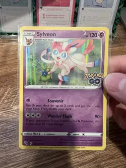 Sylveon (Holo) - 035/078 - Pokemon Go - Holo Rare - NM/M - English - Image 2