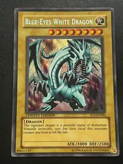 Blue-Eyes White Dragon FL1-EN001 Secret Rare Near Mint Yugioh - Image 1