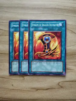 Yu-Gi-Oh! - Emblem Of Dragon Destroyer 3X - Full Playset - Image 1