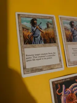 Swords to plowshares x2 & nevinyrral's disk Old Vintage Magic the Gathering Card - Image 4