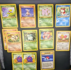 1st Edition Pokemon Lot - Jungle Set 25 Cards Total - Image 3