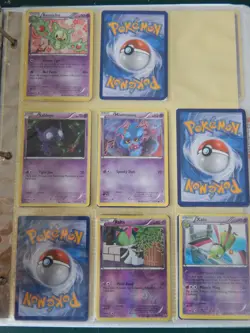 Pokemon Black & White Legendary Treasures LOT of 55 Cards LP - Image 5