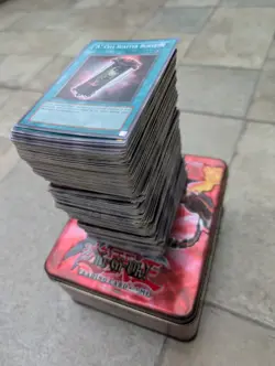 Yu-Gi-Oh/Bundle Job Lot/ 400+ Cards/ Mostly Commons /Circa 1996 / Good Condition - Image 3