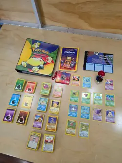Vintage Pokemon Card Collection - Aprox 600 cards, holos, 1st editions, extras - Image 5