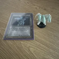 Yu-Gi-Oh! Dungeon Dice Monsters: Blue-Eyed Ultimate Dragon Figure - Image 1