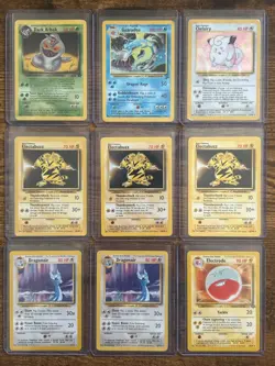 Lot Of 400 Vintage Pokemon Cards - Base, Jungle, Fossil, Rocket, Gym And Neo Set - Image 1