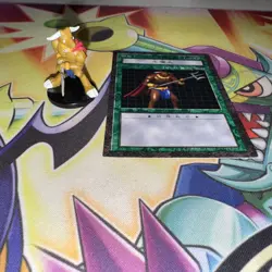 Yugioh! Dungeon Dice Monsters DDM Japanese Battle Steer figure & card - Image 1
