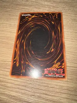 Yugioh Dark Magician Holo LOB-005 Ultra Rare MP NA PRINT LIGHT FADE - Image 2