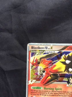 Pokemon Cards: Supreme Victors Rare Holo: Blaziken Lv. X 142/147 - Image 3