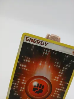 Fighting Energy 106/106 - EX Emerald - Holo Rare LP Pokemon Card, 2005 - Image 2