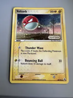 Pokemon EX Legend Maker Voltorb Holo Card #68/92 NM Condition - Image 1