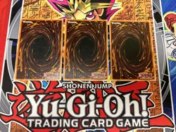 Blue Eyes White Dragon SDK-001 ULTRA LP/NM X3 - PLAYSET + MORE - Image 5