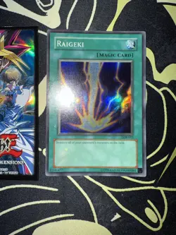 YUGIOH RAIGEKI Holo Unlimited Magic Card - LOB-053 043 💎NM💎 - Image 1