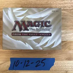 MTG From the Vault: Angels - Sealed 2015 Foil Collector’s Box | 15 Cards + Die - Image 1