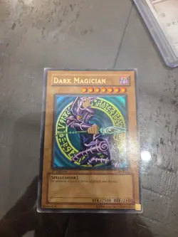 Yu-Gi-Oh! Dark Magician 1st Edition Ultra Rare Foil Card SDY-006 - Image 1