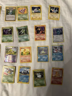 Lot Of 20 POKEMONTCG CARDS (with dark charizard) - Image 3