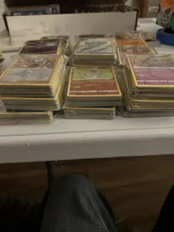 100 Pokemon Cards - Bulk Commons and Uncommons assorted. At least 2 Holos! - Image 2