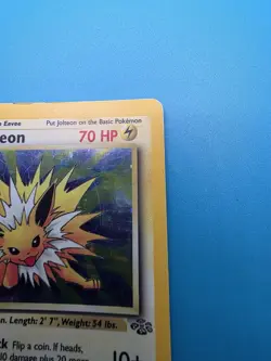 1999 Pokemon TCG Jolteon Jungle Holo 1st Edition Rare Card 4/64 WOTC - Image 3
