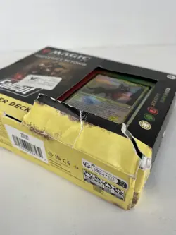 Magic: The Gathering - Fallout Commander Deck - Scrappy Survivors New/Box Damage - Image 2
