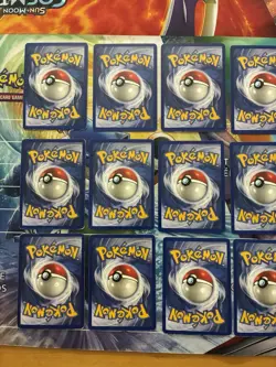 Vintage Pokemon Card Lot WOTC Holo First Edition Shadowless Etc Mewtwo Flareon - Image 5