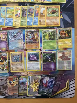 Vintage Pokemon Card Lot Holo Etc MP-Damaged Charizard Mewtwo Leafeon Fire 585+ - Image 2