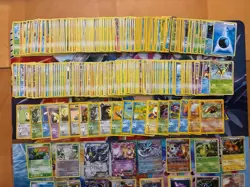 Vintage Pokemon Card Lot Holo Etc MP-Damaged Charizard Mewtwo Leafeon Fire 585+ - Image 4