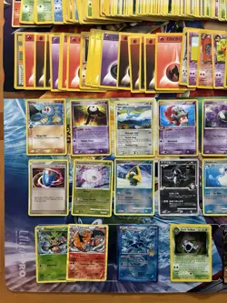 Vintage Pokemon Card Lot Holo Etc MP-Damaged Ditto Charizard Glaceon Fire 665+ - Image 3