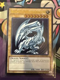 Yu-Gi-Oh OTS Tournament Pack 28 Op28-en001 Blue-Eyes White Dragon Ultimate Rare - Image 1