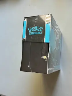 Pokemon TCG Black Bolt - Elite Trainer Box ETB - SEALED NEW *small tear* - Image 2