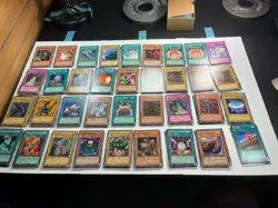 Yugioh TCG VINTAGE Bulk Lot 484 Random Cards Commons/Rares English No Foils LOB - Image 1